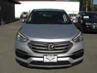 2017 Hyundai Santa Fe AWD rear cam low miles alarm 4cyl mpg++ records Escondido - Image 3