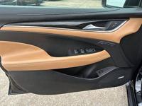 2017 Buick La Crosse Premium 4dr Sedan - Image 9