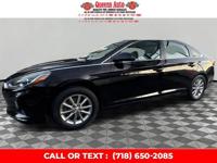 Look What Just Came In! A 2019 Hyundai Sonata with only 48,99-westches Woodside - Image 4