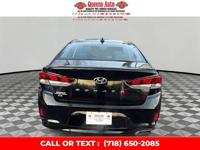 Look What Just Came In! A 2019 Hyundai Sonata with only 48,99-westches Woodside - Image 6