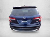 2022 Honda Pilot Touring 8-Passenger AWD All Wheel Drive SUV AUTONATION-Friday December 26th-Call to confirm - Image 3