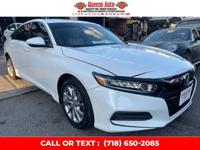 Look What Just Came In! A 2019 Honda Accord Sedan with only 6-new jers Woodside - Image 3