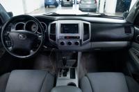 2008 Toyota Tacoma 4x4 4WD Truck Base Double Cab D&C Motor Company - Image 9
