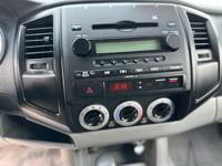 2008 Toyota Tacoma regular cab 2 Owner/35 service records on Carfax. Steve and Sons Auto Sales 🚗💨 - Image 7