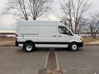2018 MERCEDES-BENZ SPRINTER 3500 HIGH TOP 144»WB CAREER FREEZER/REEFER Philadelphia pa - Image 4