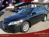 2011 Toyota Camry LE 4dr Sedan 6A TRADES WELCOME!! - Image 2