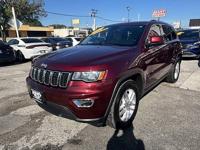2017 Jeep Grand Cherokee Laredo 4x2 4dr SUV - Image 4