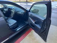 2011 Lexus ES 350 *Only 99k Miles Well Maintained * ES350 Financing Available - Image 10