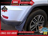 2018 Jeep Grand Cherokee Laredo E 4x2 4 x 2 4-x-2 Ltd Avail The price in this ad is the downpayment - Image 4