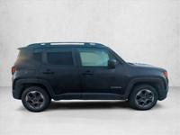 2016 Jeep Renegade Latitude SUV AUTONATION-Monday December 29th-Call to confirm - Image 5