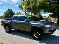 2019 Toyota Tacoma TRD Off Road V6 -accident-free & smoke-free - 127K! Norman - Image 4