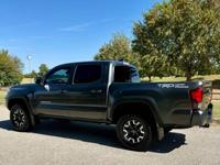 2019 Toyota Tacoma TRD Off Road V6 -accident-free & smoke-free - 127K! Norman - Image 7