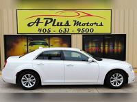 2015 Chrysler 300 Limited 4dr Sedan - Image 6