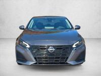 2023 Nissan Altima 2.5 SL Call (678) 721-8304 to confirm availability - AUTONATION - Image 3