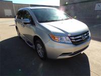 HONDA ODYSSEY EX-L WHEELCHAIR HANDICAPPED MOBILITY POWER RAMP VAN Irving, TX - Image 10