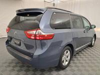 2016 Toyota Sienna Mini Van LE 8-Pass Passenger Van Autos of Chicago - Image 6