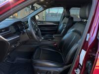 2024 JEEP GRAND CHEROKEE 4XE Shelbyville - Image 8