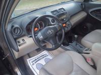 2011 Toyota RAV4 Limited 4x4 4dr SUV V6 East Brunswick, NJ - Image 8