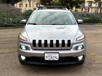 2016 JEEP CHEROKEE LATITUDE - MUST SEE!! San Diego - Image 3