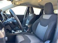 2017 JEEP CHEROKEE SPORT 4x4 - LOW MILES!! San Diego - Image 8