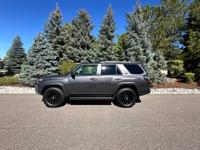 2019 Toyota 4 Runner SR5 Premium ~ 3rd Row seat! Loaded, Grey/Blk - Image 3