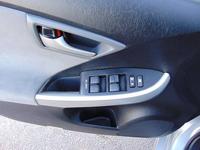 2015 Toyota Prius 5dr HB Four (Natl) - Image 7