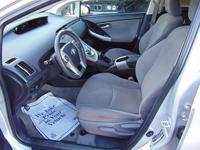 2015 Toyota Prius 5dr HB Four (Natl) - Image 10