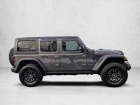 2019 Jeep Wrangler Unlimited Rubicon 4x4 4WD SUV Electric Call (224) 207-8552 to confirm availability - AUTONATION - Image 5