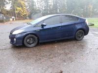 13 TOYOTA PRIUS HYBRID + EASY FINANCING AVAILABLE DOWN AFFORDABLE CARS! TRUCKS! AND SUVS! - Image 2