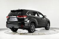 2019 Toyota Highlander XLE AWD All Wheel Drive SUV Call (224) 207-8552 to confirm availability - AUTONATION - Image 6