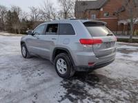 2015 Jeep Grand Cherokee Laredo 4x4 4WD SUV Call (224) 207-8552 to confirm availability - AUTONATION - Image 8