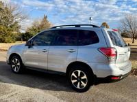 2017 Subaru Forester 2.5 - 108K -accident/smoke-free but hail damage!! Norman - Image 8