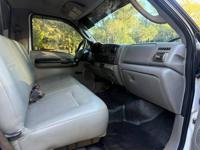 2006 Ford F-550 Super Duty 4X2 2dr Regular Cab 140.8 200.8 in. WB + M.K. Auto Sales Services Inc - Image 8