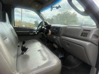2004 Ford F-550 Super Duty 4X2 2dr Regular Cab 140.8 200.8 in. WB + M.K. Auto Sales Services Inc - Image 9