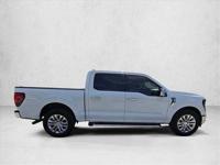 2025 Ford F-150 XLT Certified F150 Truck Crew cab Call (904) 329-7804 to confirm availability - AUTONATION - Image 5