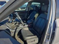 2018 Audi Q5 Premium AWD 80k miles 1 Owner Clean History Clean Title I can save you TIME / MONEY on any vehicle you want - Image 10