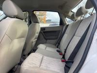 2011 Ford Focus SE / Automatic / Clean Title / 2-Owner / 101K Miles Salem/1477 Hawthorne Ave NE (I-5 Exit 256) - Image 9