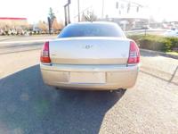 2006 Chrysler 300 C sedan Linen Gold Metallic Pearl CALL 503-836-3777 FOR AVAILABILITY - Image 8