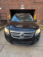 2011 Volkswagen Tiguan queens - Image 2