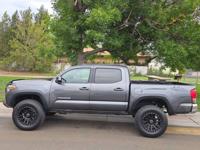 2017 Toyota Tacoma Double Cab - Financing Available! - Image 9
