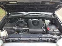 2017 Toyota Tacoma Double Cab - Financing Available! - Image 10