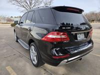 2015 Mercedes ML 400. 4-Matic. AWD. Turbo. 110K miles Aurora - Image 4