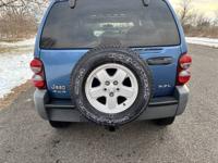 2005 Jeep Liberty Sport 4x4 only 77k great shape motorhubnj.com - Image 7