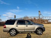 2010 Ford Expedition Limited 3rd row seat 4x4 nice shape motorhubnj.com - Image 10