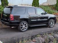 2008 GMC Yukon Denali 4X4 Black Amazing Condition 213k N Portland west of I-5 - Image 6