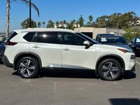 2023 NISSAN ROGUE SL Escondido - Image 3