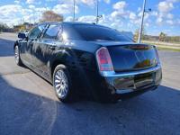 2013 CHRYSLER 300 WAUKEGAN, ILLINOIS - Image 6