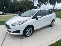 2017 Ford Fiesta SE Hatchback 4D Jacksonville Beach - Image 3