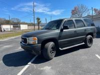 2002 gmc yukon slt black 4x4 super clean Jacksonville - Image 4