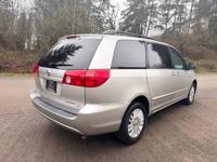 2010 Toyota Sienna LE AWD Puyallup - Image 5